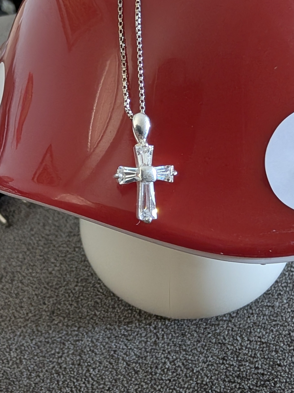 Sterling Silver Cross Pendant Necklace in Silver
